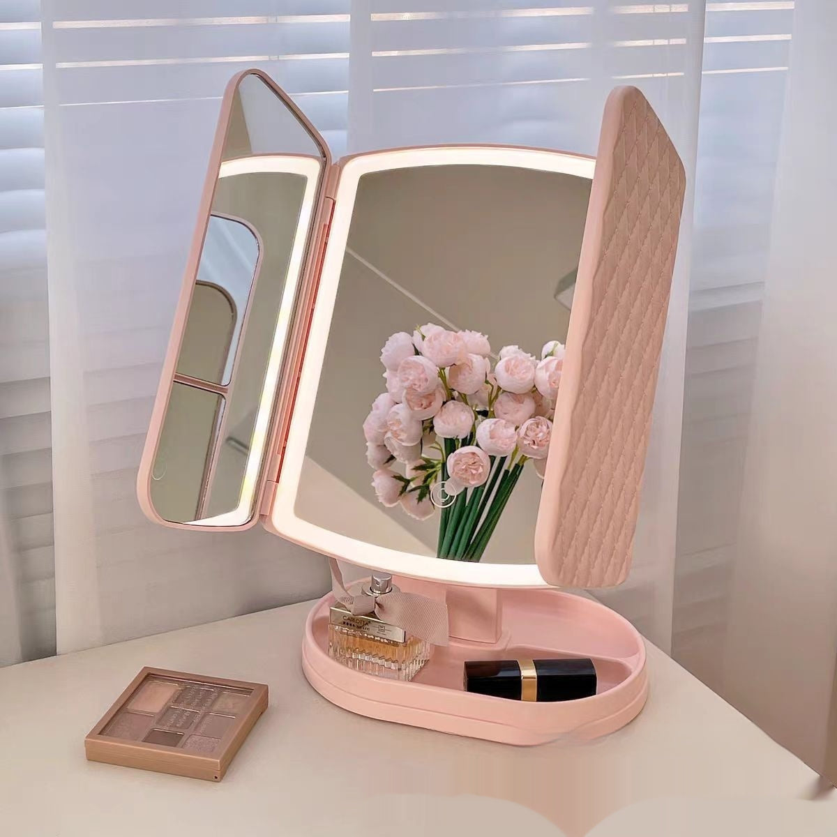 Desk LED Makeup Mirror with fold